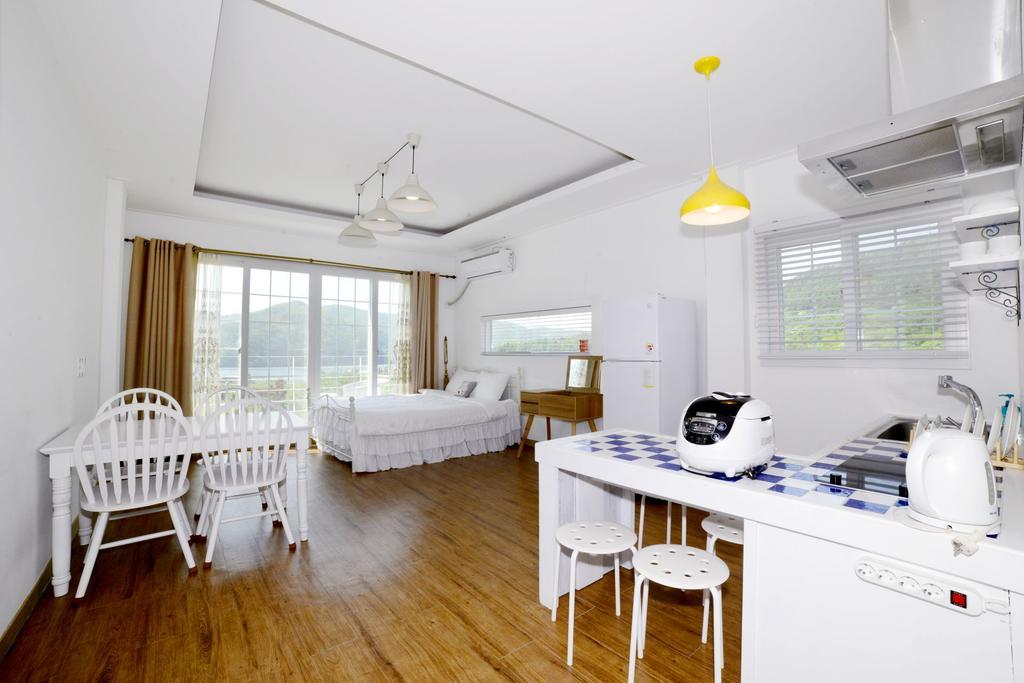 Walking Sky Pension Gapyeong Chambre photo
